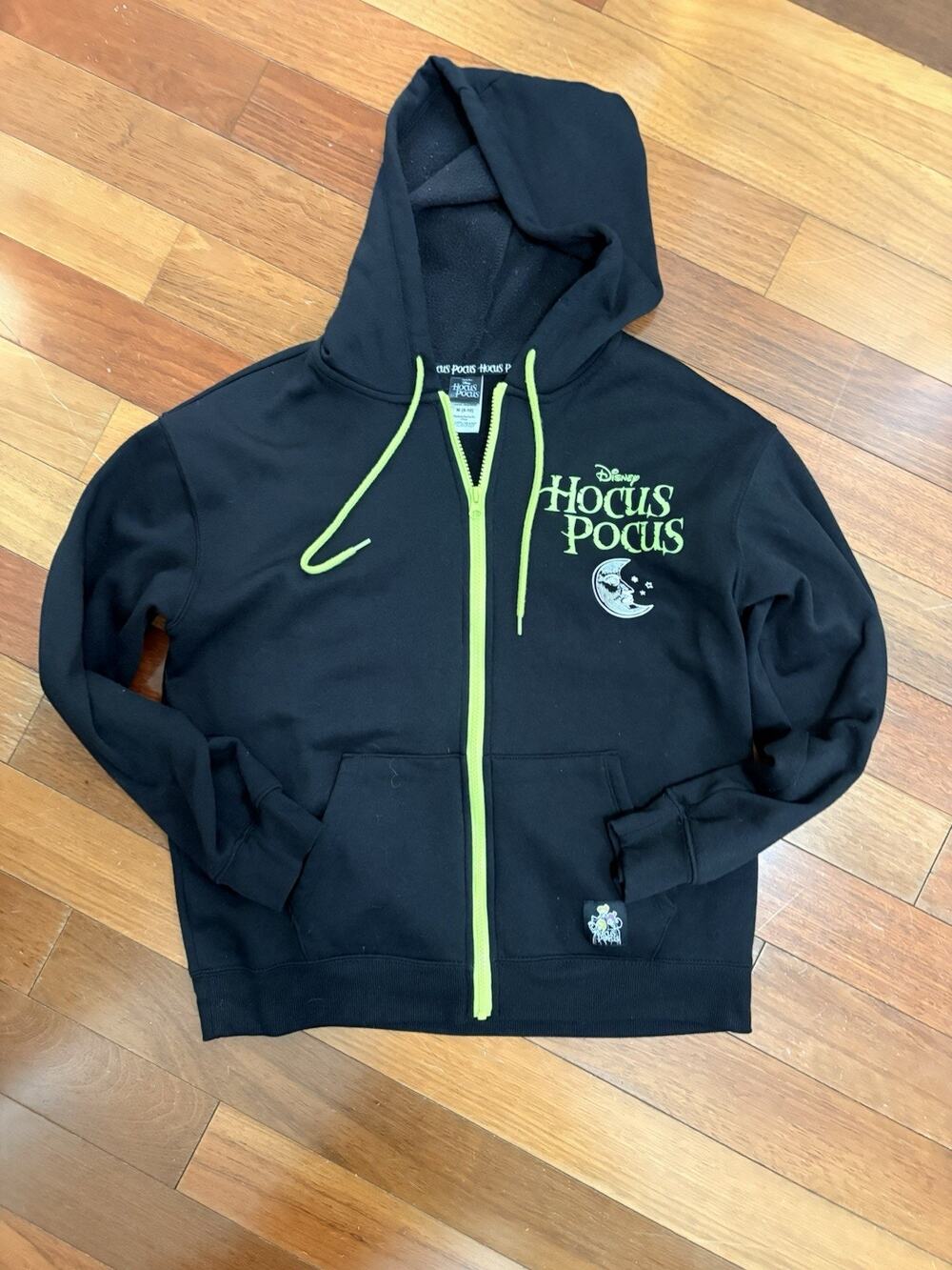 Hocus Pocus zip up hoodie medium halloween, spooky, witches